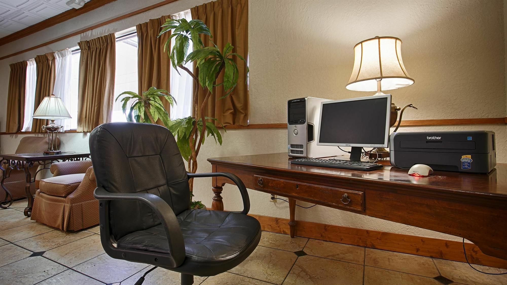 Best Western Point South Йемасси Экстерьер фото
